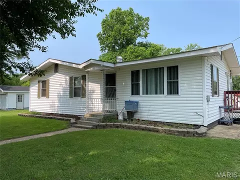 402 Legion Park Rd, Piedmont, MO 63957