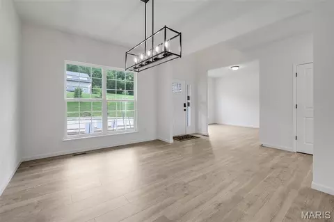 Dining - 2410 Chukka Dr, Eureka, MO 63025 photo 1 of 1