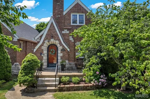 5424 Gresham Ave, Saint Louis, MO 63109 photo 1