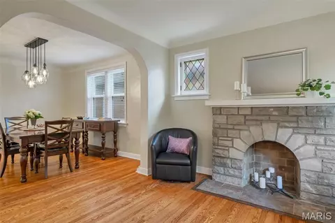 5424 Gresham Ave, Saint Louis, MO 63109 photo 8