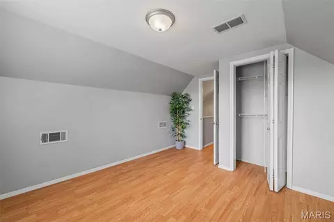 5424 Gresham Ave, Saint Louis, MO 63109 photo 30