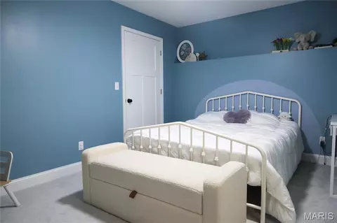Bedroom - 15580 Top Dr, Saint Robert, MO 65584 photo 15 of 18