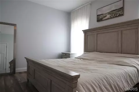 Bedroom - 15580 Top Dr, Saint Robert, MO 65584 photo 8 of 18