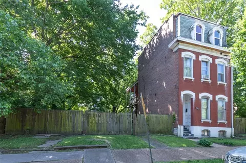1412 Bremen Ave, Saint Louis, MO 63107