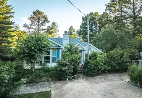 20 Berryman Cutoff Rd, Steelville, MO 65565