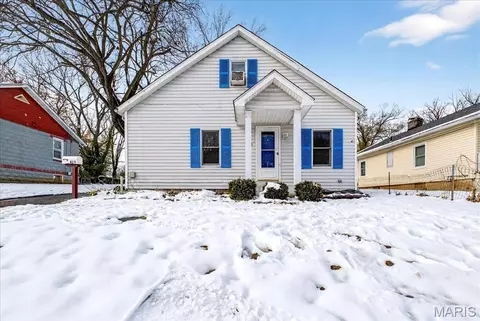 815 Cornell Ave, Webster Groves, MO 63119