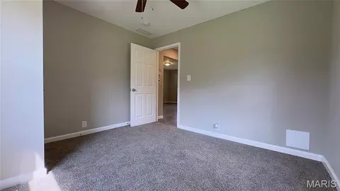 Bedroom - 10240 Silverleaf Rd, Mineral Point, MO 63660 photo 2 of 4