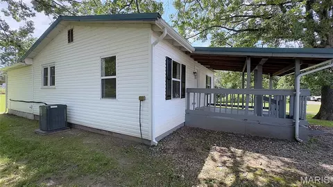 Exterior - 10240 Silverleaf Rd, Mineral Point, MO 63660 photo 10 of 10