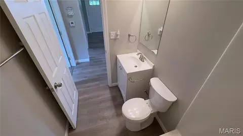 Bath - 10240 Silverleaf Rd, Mineral Point, MO 63660 photo 2 of 2
