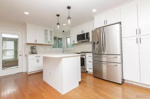 Kitchen - 10354 Jade Forest Dr, Saint Louis, MO 63123 photo 1 of 2