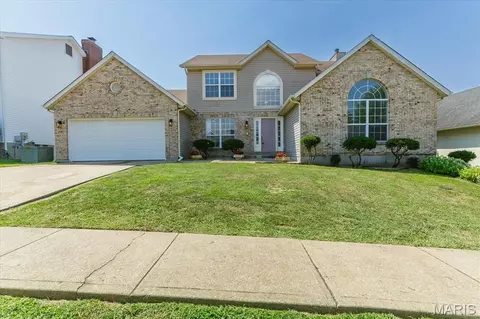 Exterior - 10354 Jade Forest Dr, Saint Louis, MO 63123 photo 1 of 8