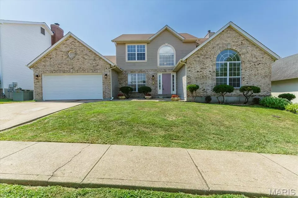 Exterior - 10354 Jade Forest Dr, Saint Louis, MO 63123 photo 1 of 8
