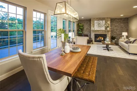 Dining - 1 Tbb Nantucket Ii Persimmon Trce, Weldon Spring, MO 63304 photo 3 of 3