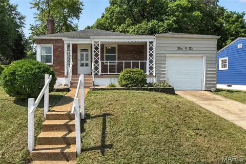 302 Waller Ave, Saint Louis, MO 63125