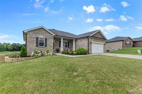255 Sassenach Dr, Jackson, MO 63755 photo 1