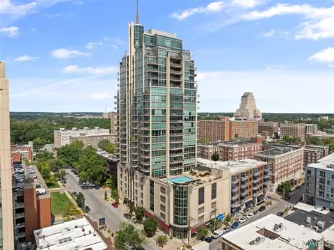 4909 Laclede Ave #1201, Saint Louis, MO 63108