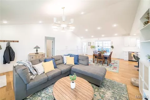Living - 236 Haydens Trl, Jackson, MO 63755 photo 1 of 5