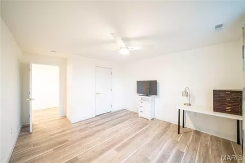 Bedroom - 236 Haydens Trl, Jackson, MO 63755 photo 9 of 14