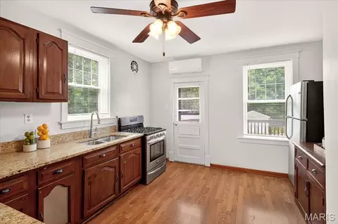 5702 Devonshire Ave, Saint Louis, MO 63109 photo 14
