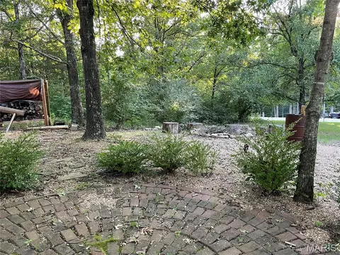 Exterior - 421 Park Ln, Union, MO 63084 photo 5 of 16