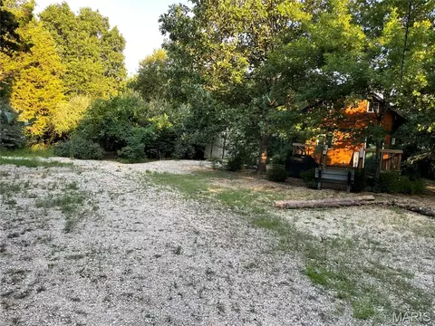 Exterior - 421 Park Ln, Union, MO 63084 photo 15 of 16
