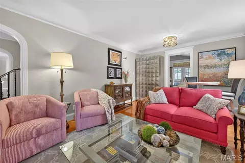 6375 Devonshire Ave, Saint Louis, MO 63109 photo 13