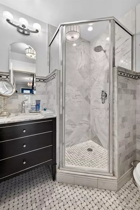 6375 Devonshire Ave, Saint Louis, MO 63109 photo 39