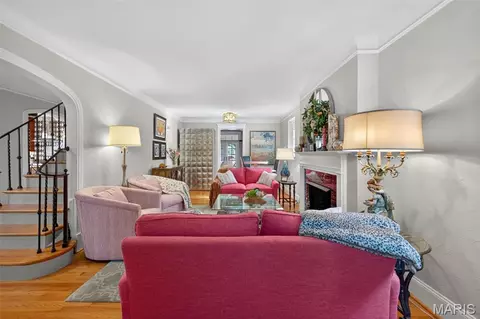 6375 Devonshire Ave, Saint Louis, MO 63109 photo 12