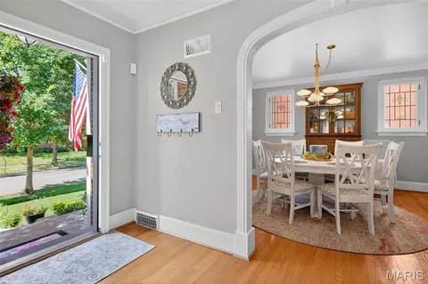 6375 Devonshire Ave, Saint Louis, MO 63109 photo 7