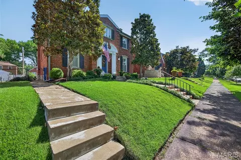 6375 Devonshire Ave, Saint Louis, MO 63109 photo 4