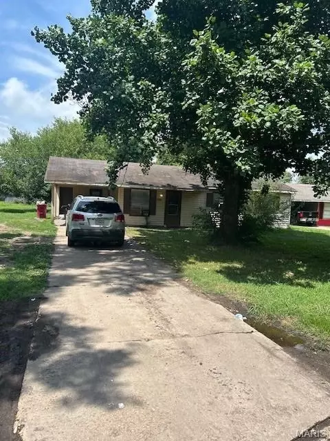 108 Adams St, Sikeston, MO 63801