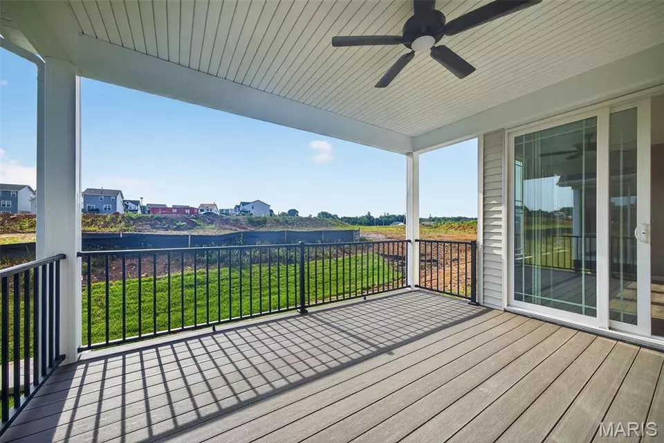 Exterior - 706 Barnwood Hill Dr, Wentzville, MO 63385 photo 4 of 5