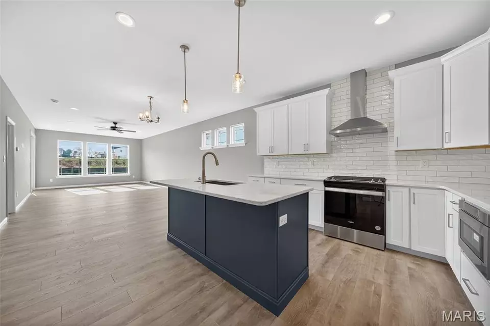 Other - 706 Barnwood Hill Dr, Wentzville, MO 63385 photo 1 of 8