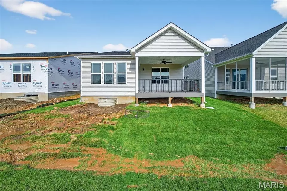 Exterior - 706 Barnwood Hill Dr, Wentzville, MO 63385 photo 5 of 5