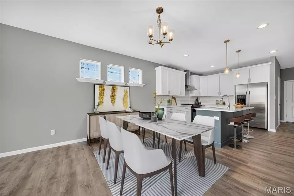 Dining - 706 Barnwood Hill Dr, Wentzville, MO 63385 photo 2 of 2