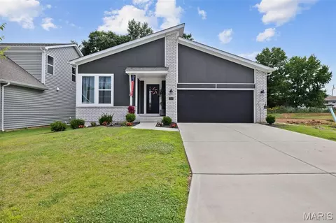 3348 Vine Clad Hill Dr, Arnold, MO 63010 photo 1
