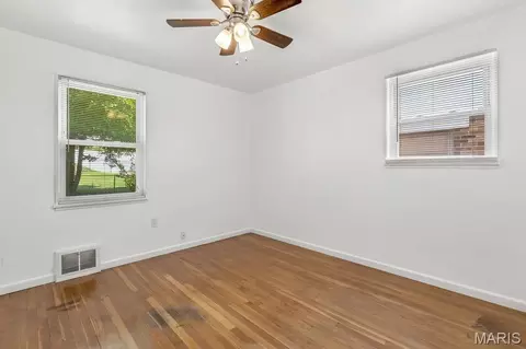 3905 Louis St, Saint Louis, MO 63116 photo 17
