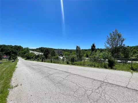 2558 Frederitzi Ln, Arnold, MO 63010 photo 18