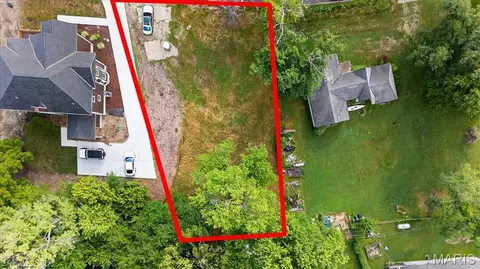 1217 Kiefer Creek Rd, Ballwin, MO 63021 photo 8