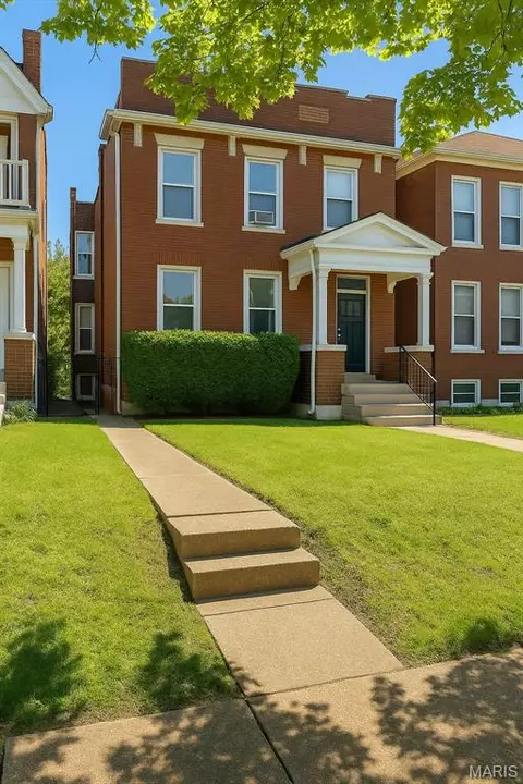 4422 Holly Ave, Saint Louis, MO 63115