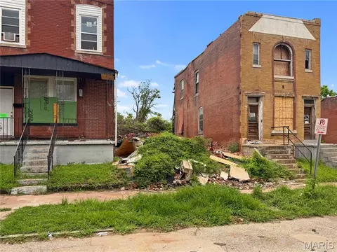 4429 Farlin Ave, Saint Louis, MO 63115