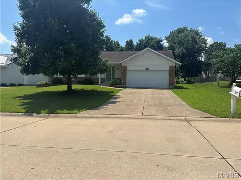 107 Carrington Blvd, Troy, MO 63379