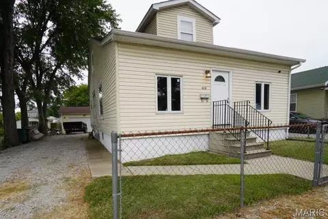 2013 4th St, Madison, IL 62060