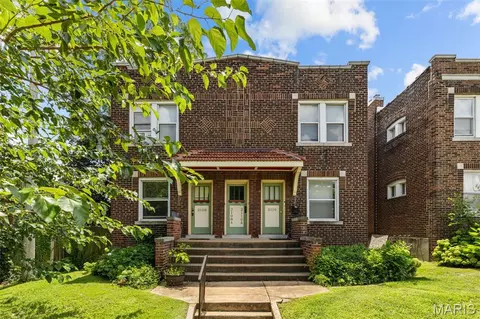 2116 Geyer Ave, Saint Louis, MO 63104