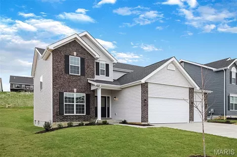 1412 Bloomfield Dr, Eureka, MO 63025