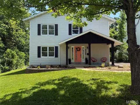 406 Meyer Ave, Kirkwood, MO 63122