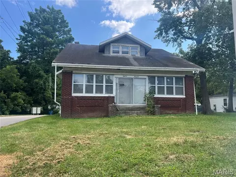 1800 Roosevelt Ave, Belleville, IL 62226