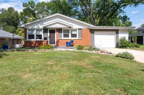 456 Buena Vista St, Edwardsville, IL 62025