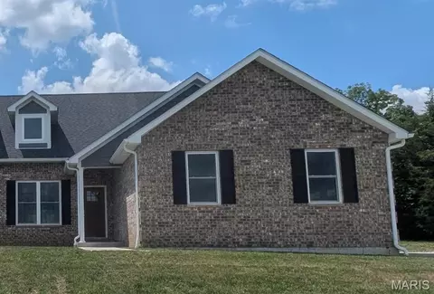 10012 Yellowstone Dr, Cadet, MO 63630