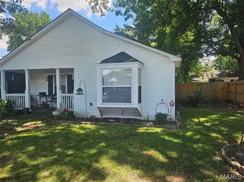 103 E 5th St, Kennett, MO 63857